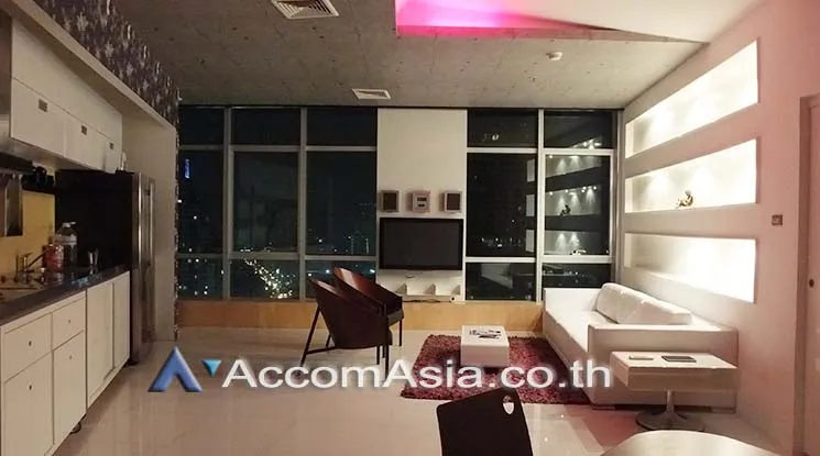  Baan Sathorn Chaophraya Condominium  1 Bedroom for Rent BTS Krung Thon Buri in Charoennakhon Bangkok