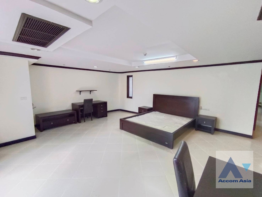 16  3 br Condominium For Rent in Sukhumvit ,Bangkok MRT Sukhumvit - BTS Asok at Windsor Tower AA16738