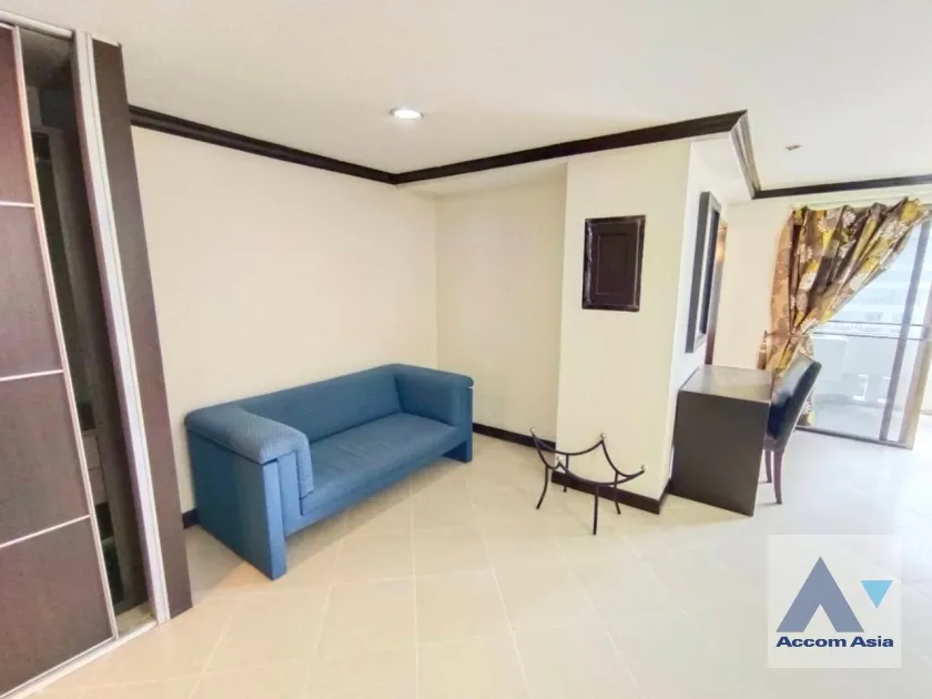 17  3 br Condominium For Rent in Sukhumvit ,Bangkok BTS Asok at Windsor Tower AA16738