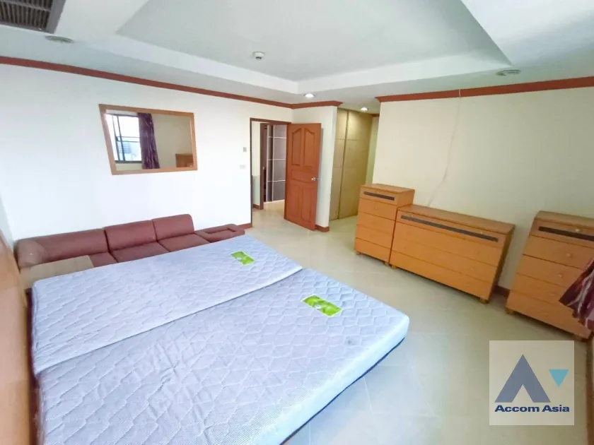 25  3 br Condominium For Rent in Sukhumvit ,Bangkok BTS Asok at Windsor Tower AA16738