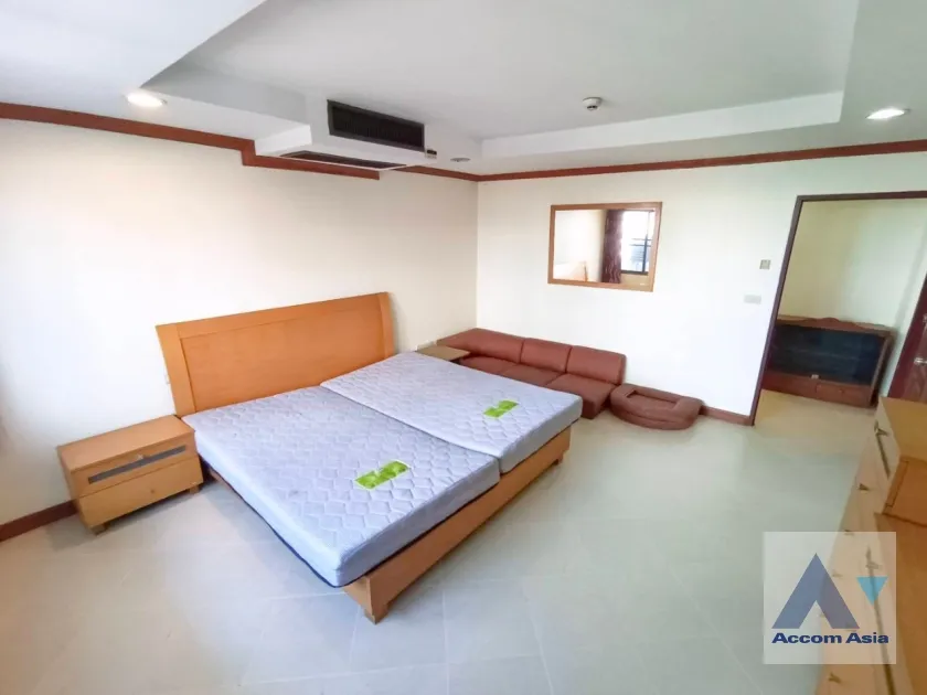 26  3 br Condominium For Rent in Sukhumvit ,Bangkok BTS Asok at Windsor Tower AA16738