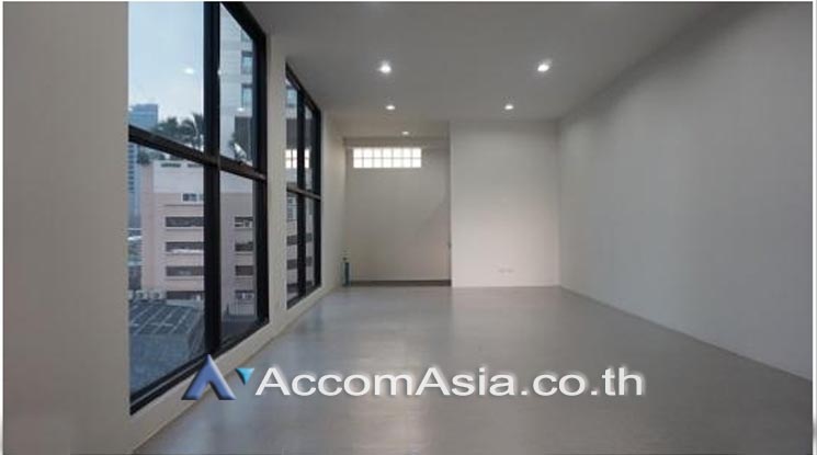 4  Shophouse for rent and sale in Sukhumvit ,Bangkok BTS Phrom Phong AA16811