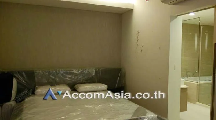 unit 1 Bedroom  Condominium For Sale in Sukhumvit, Bangkok  near BTS Ekkamai (AA16831)