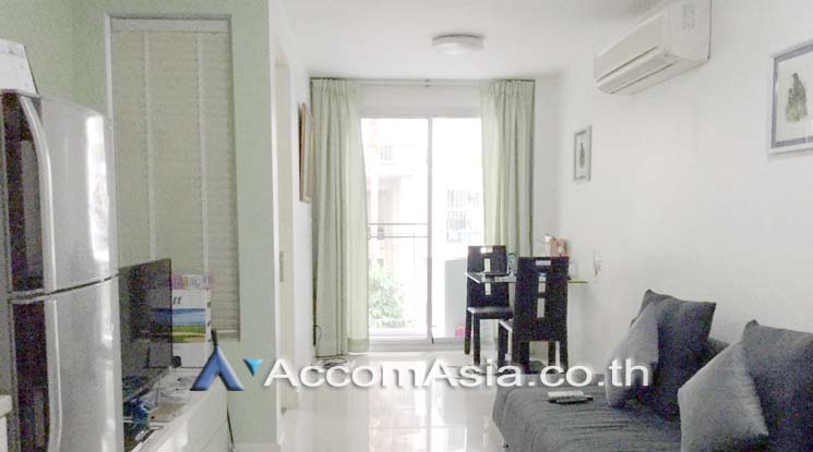  2  1 br Condominium For Sale in Charoen Nakhon ,Bangkok BTS Krung Thon Buri at Baan Sathorn Chaophraya AA16838