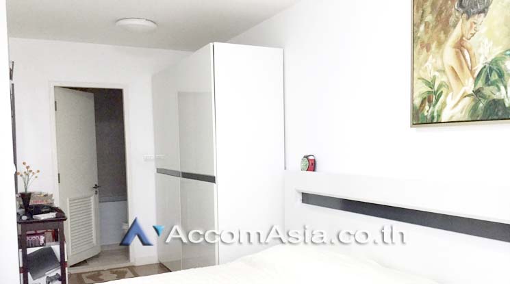 6  1 br Condominium For Sale in Charoen Nakhon ,Bangkok BTS Krung Thon Buri at Baan Sathorn Chaophraya AA16838