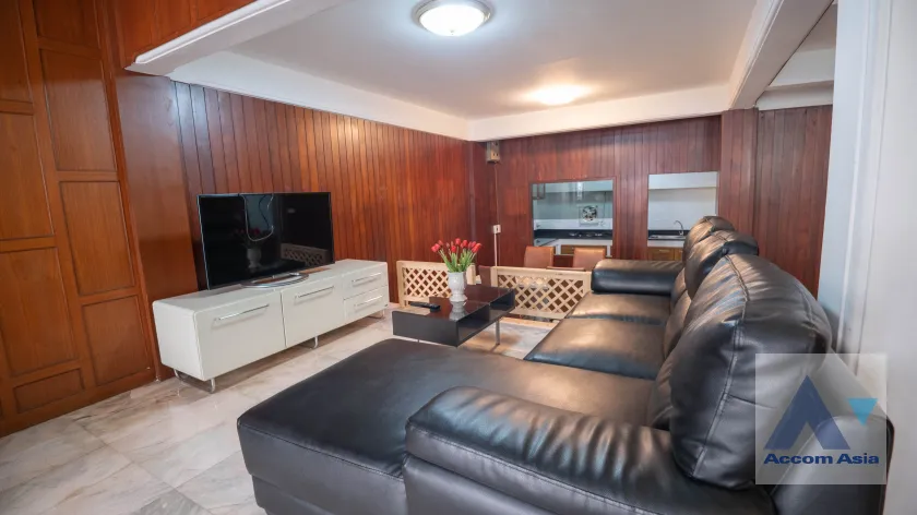  2  5 br House For Rent in Sukhumvit ,Bangkok BTS Ekkamai at Ekkamai Villas AA16887