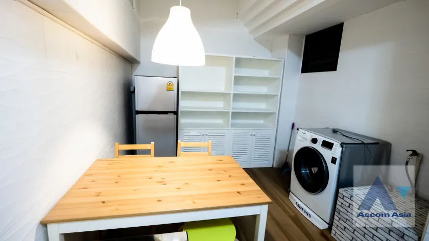 7  5 br House For Rent in Sukhumvit ,Bangkok BTS Ekkamai at Ekkamai Villas AA16887