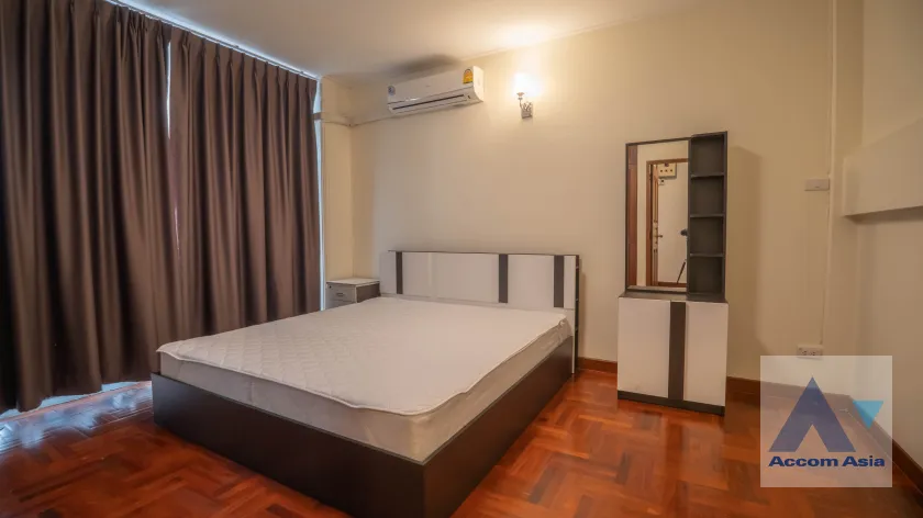 9  5 br House For Rent in Sukhumvit ,Bangkok BTS Ekkamai at Ekkamai Villas AA16887