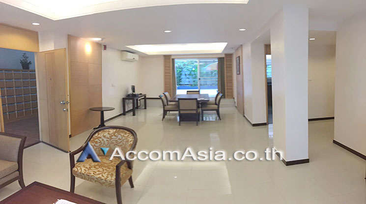  2  2 br Apartment For Rent in Sathorn ,Bangkok MRT Lumphini at Cozy and Convenient Apartment Near Garden Intl AA16932