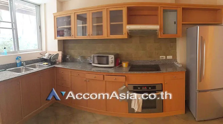 unitPet friendly |  2 Bedrooms  Apartment For Rent in Sathorn, Bangkok  near MRT Lumphini (AA16932)