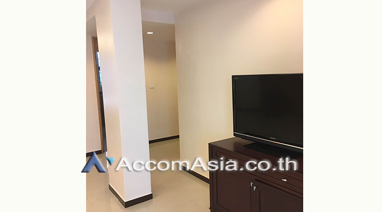 4  2 br Apartment For Rent in Sathorn ,Bangkok MRT Lumphini at Cozy and Convenient Apartment Near Garden Intl AA16932