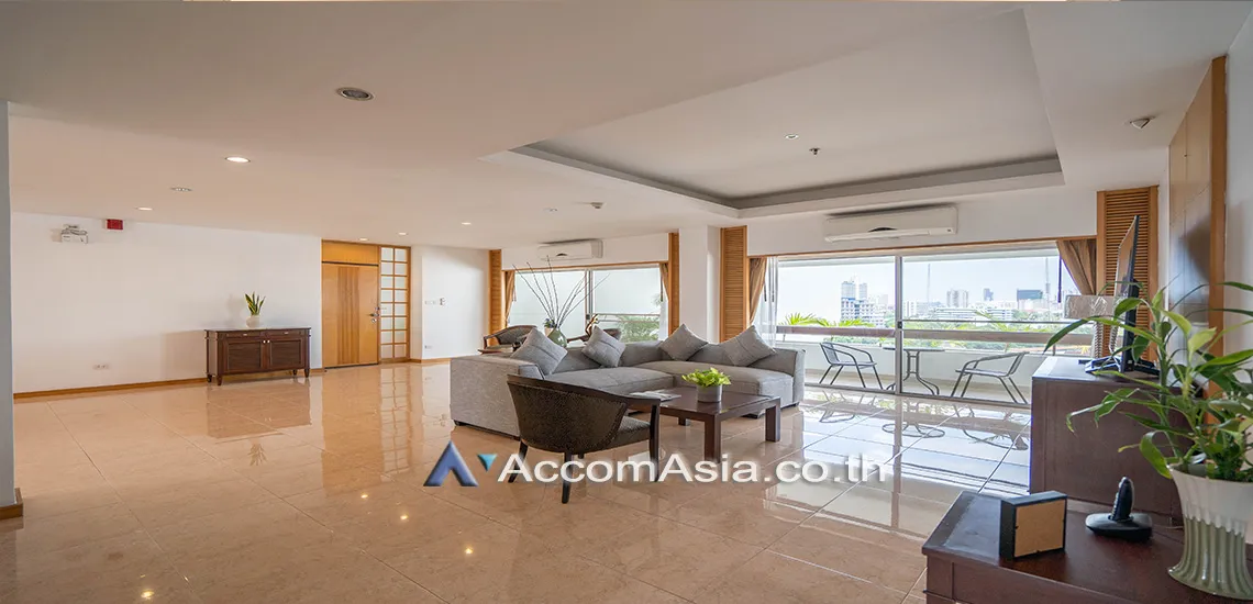 2  3 br Apartment For Rent in Sathorn ,Bangkok MRT Lumphini at Cozy and Convenient Apartment Near Garden Intl AA16933