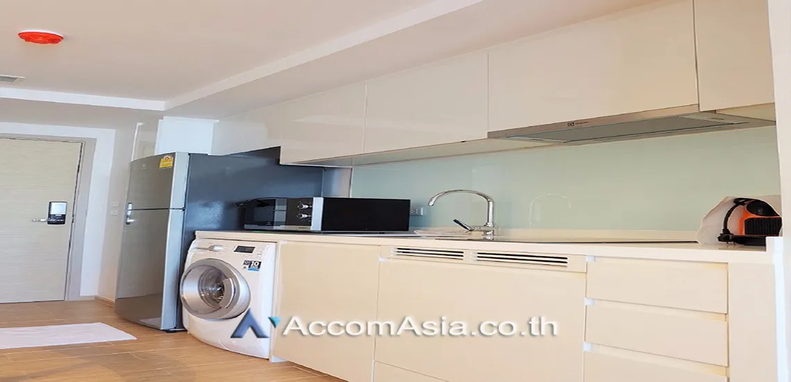 unitLiv at 49 Condominium