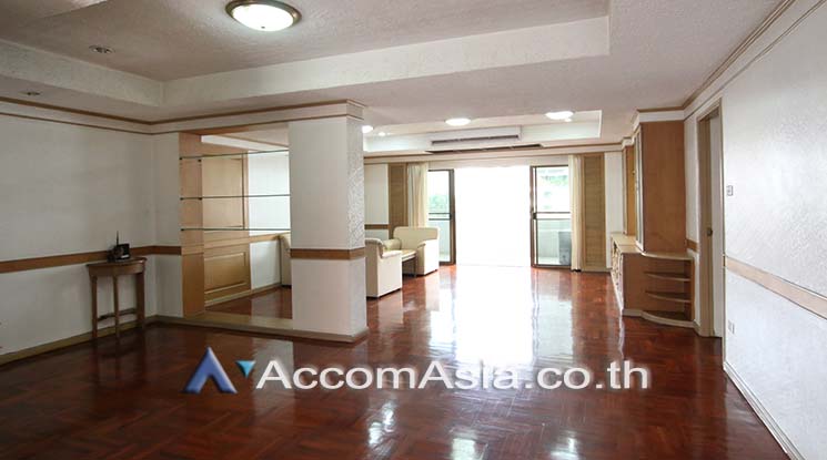  2  1 br Apartment For Rent in Sukhumvit ,Bangkok BTS Phrom Phong at Low-rise apartment, Walk 400m to BTS AA17024