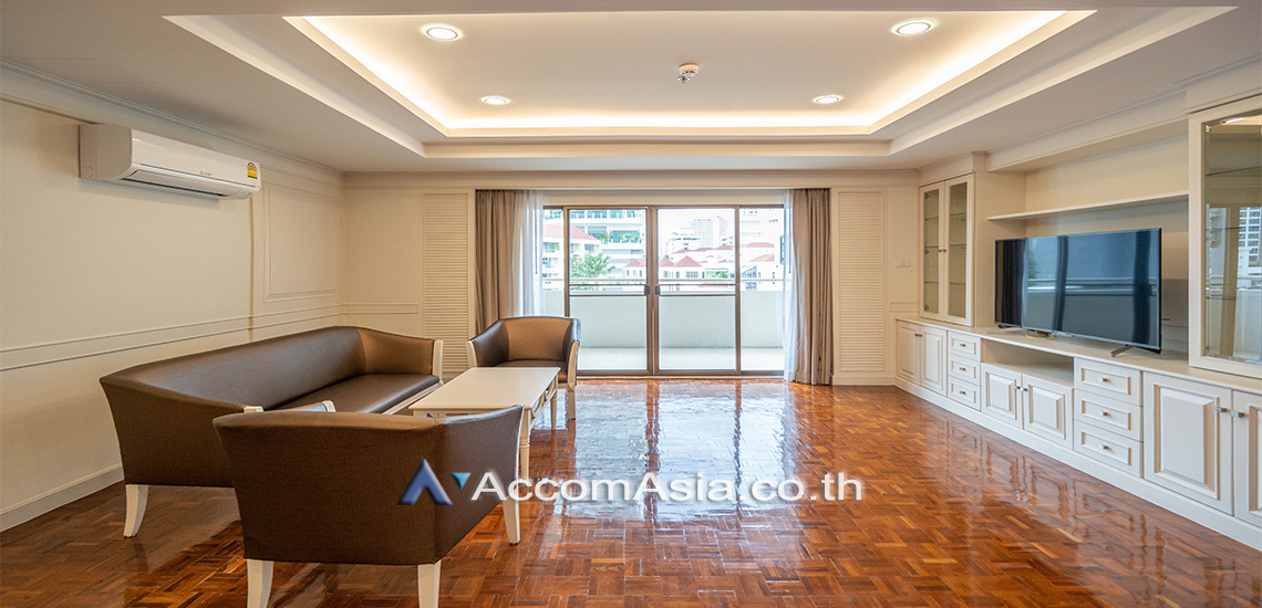  2  2 br Apartment For Rent in Sukhumvit ,Bangkok BTS Phrom Phong at Low-rise apartment, Walk 400m to BTS AA17025