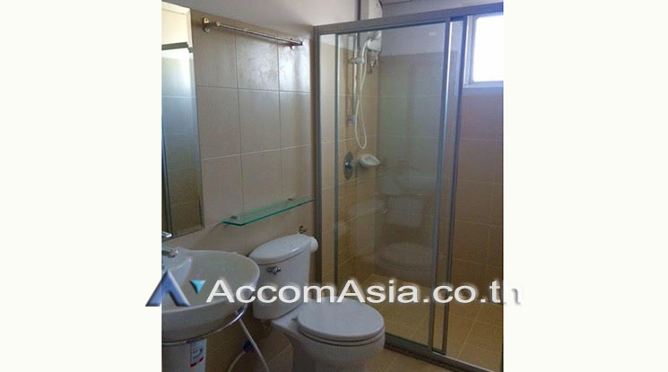 5  1 br Condominium For Rent in Ratchadaphisek ,Bangkok BTS Ekkamai at Supalai Park Ekkamai Thonglor AA17029