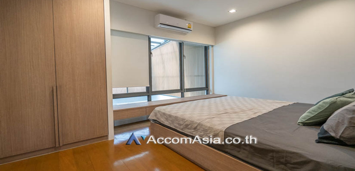 9  3 br Townhouse for rent and sale in Sukhumvit ,Bangkok BTS Ekkamai AA17062