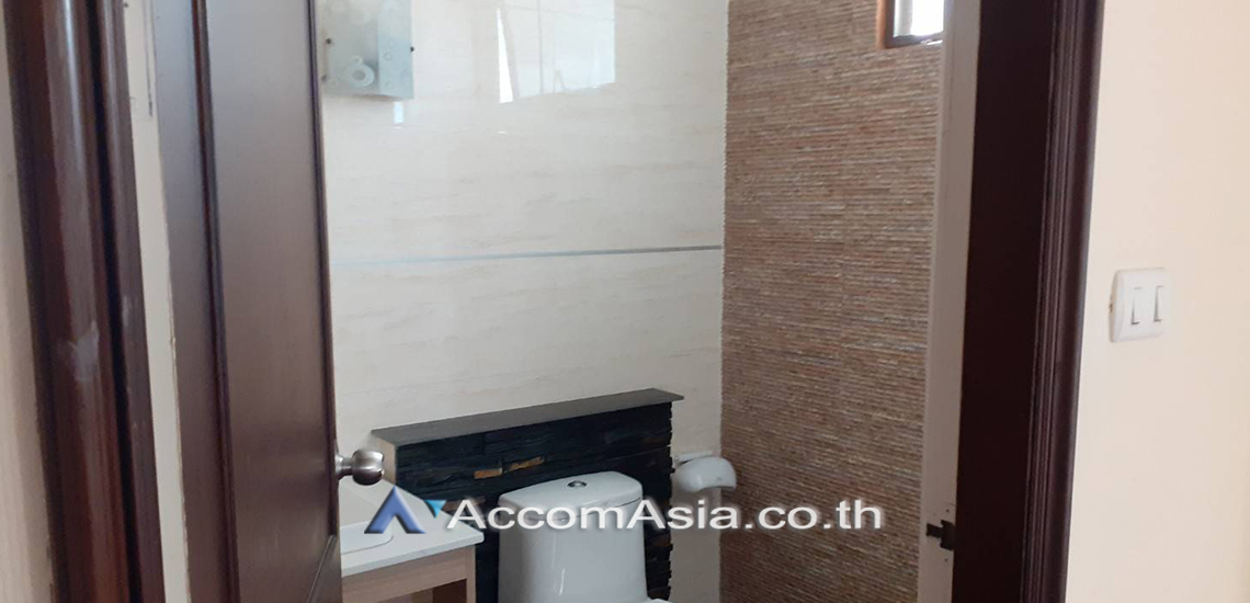 8  3 br Condominium for rent and sale in Sukhumvit ,Bangkok BTS Thong Lo at Karuehart Thongthip AA17105