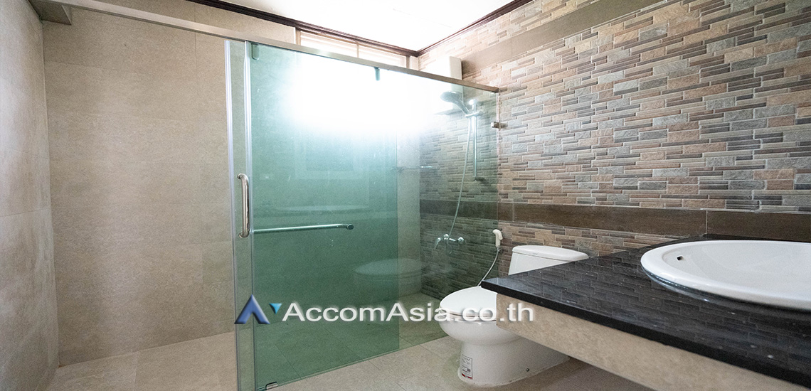7  3 br Condominium For Rent in Sukhumvit ,Bangkok BTS Thong Lo at Karuehart Thongthip AA17106