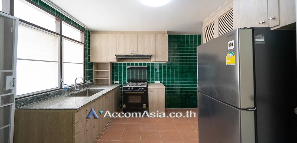  1  3 br Condominium For Rent in Sukhumvit ,Bangkok BTS Thong Lo at Karuehart Thongthip AA17106
