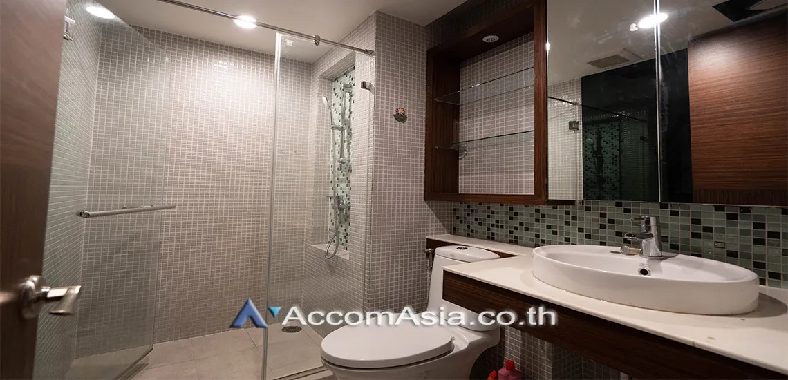 10  4 br Condominium For Rent in Sukhumvit ,Bangkok BTS Ekkamai at The Avenue Sukumvit 61 AA17108