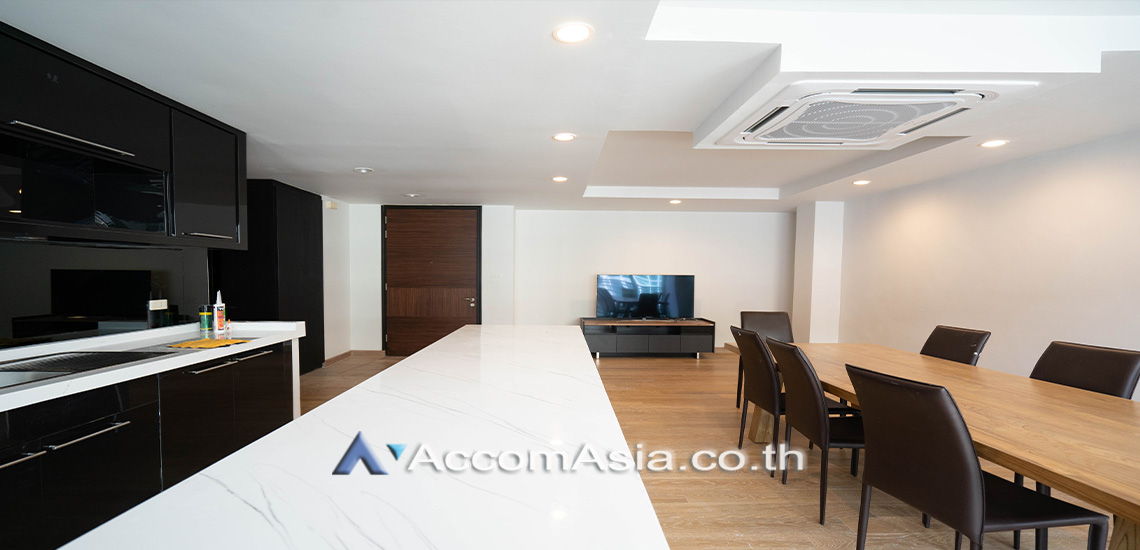 4  4 br Condominium For Rent in Sukhumvit ,Bangkok BTS Ekkamai at The Avenue Sukumvit 61 AA17108