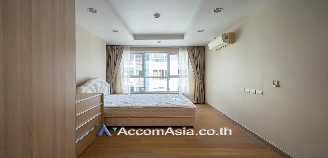 6  4 br Condominium For Rent in Sukhumvit ,Bangkok BTS Ekkamai at The Avenue Sukumvit 61 AA17108