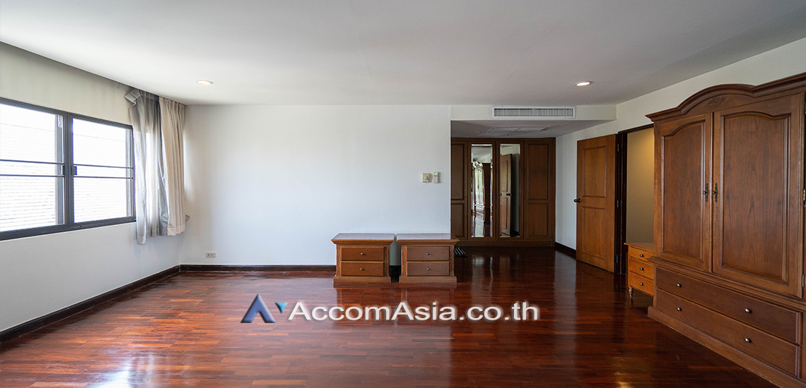  1  4 br Condominium For Rent in Rama 3 ,Bangkok BRT Thanon Chan at Liang Garden AA17110