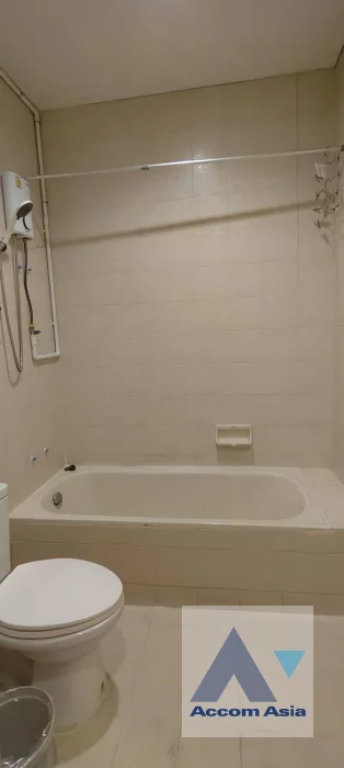 11  5 br House For Rent in Sukhumvit ,Bangkok BTS Ekkamai at Ekkamai Villas AA17168