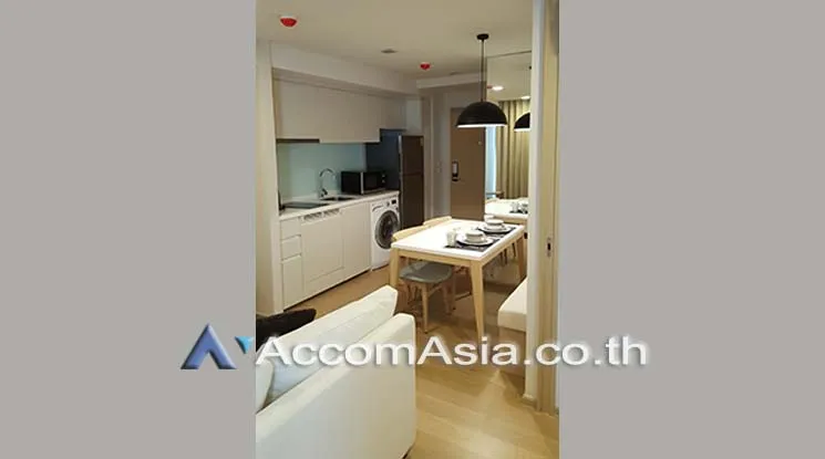 unitLiv at 49 Condominium