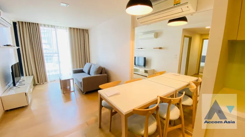 unitLiv at 49 Condominium