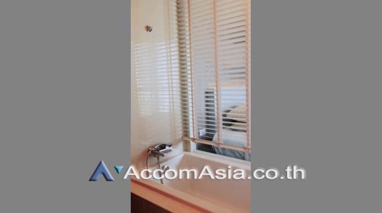 5  1 br Condominium For Rent in Sukhumvit ,Bangkok BTS Phra khanong at Sky Walk Condominium AA17262