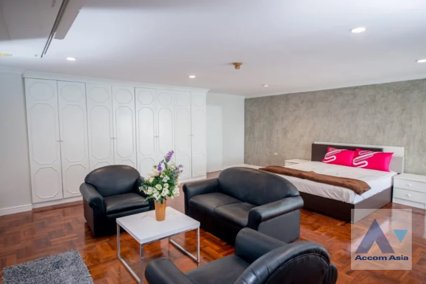 13  3 br Condominium for rent and sale in Sukhumvit ,Bangkok BTS Ekkamai at Oriental Tower AA17279