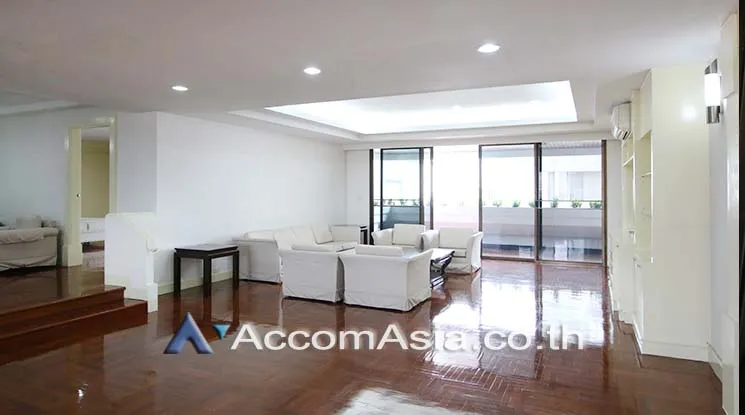 unitPet friendly |  3 Bedrooms  Apartment For Rent in Sukhumvit, Bangkok  near BTS Asok - MRT Sukhumvit (AA17322)