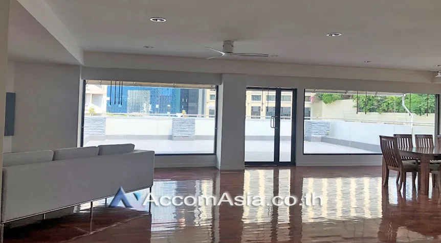 unitPenthouse, Pet friendly |  3 Bedrooms  Apartment For Rent in Sukhumvit, Bangkok  near MRT Sukhumvit - BTS Asok (21111)