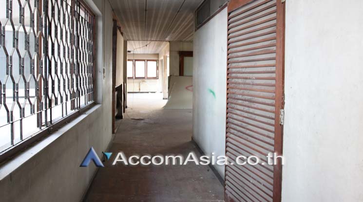 5  Studio Retail / Showroom For Rent in Sukhumvit ,Bangkok BTS Thong Lo at Residence Metropole Thonglor AA17446