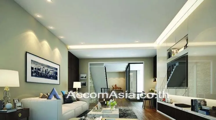 unit 3 Bedrooms  Townhouse For Sale in Phaholyothin, Bangkok  near BTS Victory Monument (AA17461)