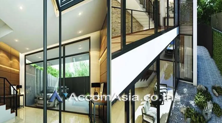 unit 3 Bedrooms  Townhouse For Sale in Phaholyothin, Bangkok  near BTS Victory Monument (AA17461)