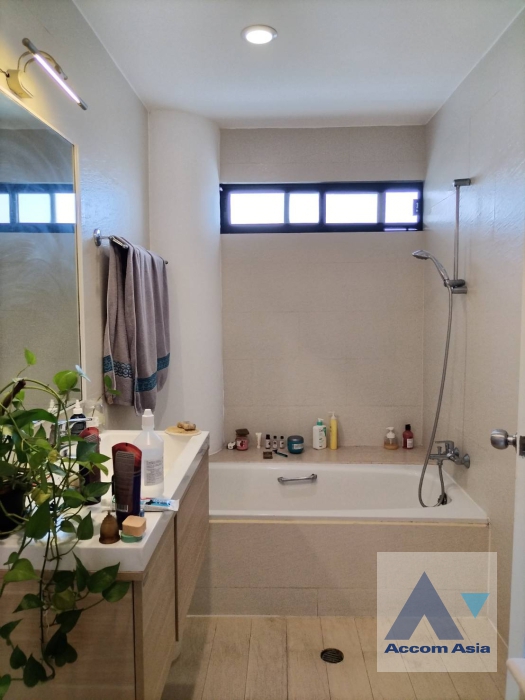 4  3 br Apartment For Rent in Sukhumvit ,Bangkok BTS Thong Lo at Greenery Space In Bangkok AA17498