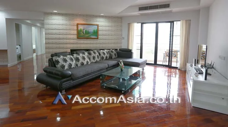 unitPet friendly |  3 Bedrooms  Apartment For Rent in Sukhumvit, Bangkok  near MRT Sukhumvit - BTS Asok (AA17514)