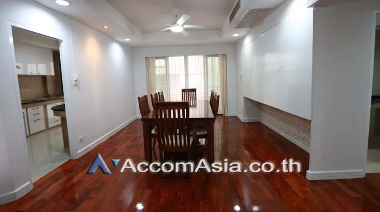 unitPet friendly |  3 Bedrooms  Apartment For Rent in Sukhumvit, Bangkok  near MRT Sukhumvit - BTS Asok (AA17514)