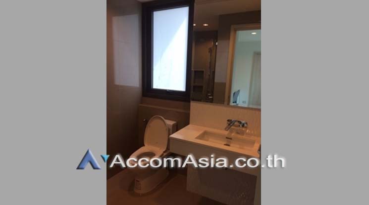 10  2 br Condominium For Rent in Sukhumvit ,Bangkok BTS Ekkamai - BTS Phrom Phong at Rhythm Sukhumvit 42 AA17573