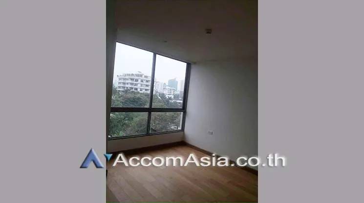 unit 2 Bedrooms  Condominium For Sale in Sukhumvit, Bangkok  near BTS Phrom Phong (AA17601)