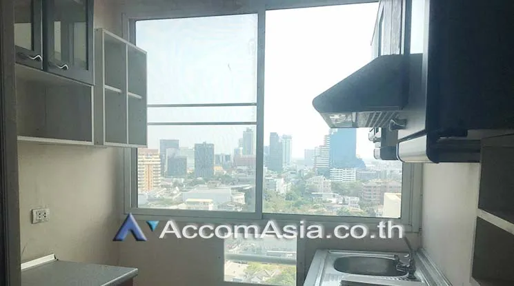  1  1 br Condominium For Sale in Sukhumvit ,Bangkok BTS Ekkamai at Modern Town AA17607