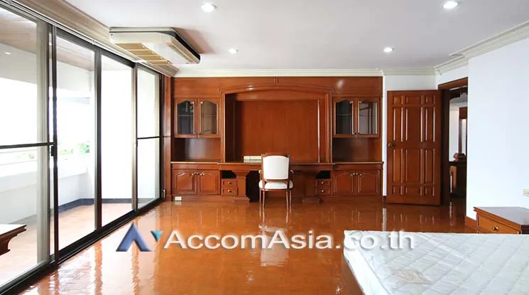 8  3 br Apartment For Rent in Sukhumvit ,Bangkok MRT Sukhumvit - BTS Asok at Convenience for your family AA17669