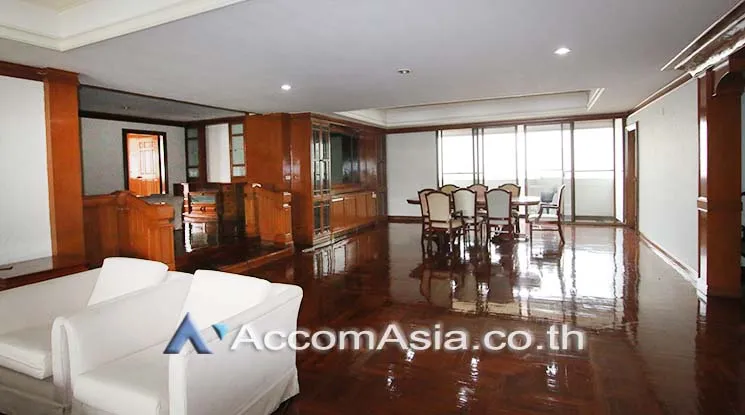 unitPet friendly |  3 Bedrooms  Apartment For Rent in Sukhumvit, Bangkok  near MRT Sukhumvit - BTS Asok (AA17670)