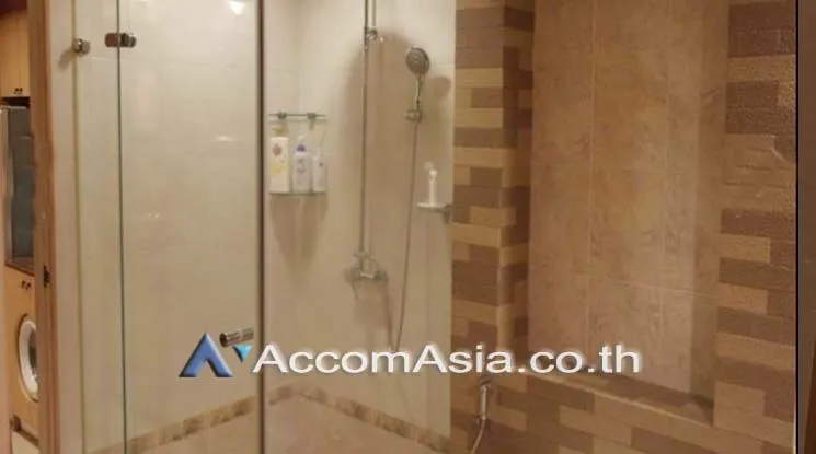 5  1 br Condominium For Sale in Charoen Nakhon ,Bangkok BTS Krung Thon Buri at Baan Sathorn Chaophraya AA17752