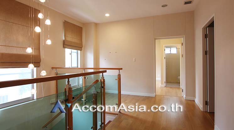 11  4 br House for rent and sale in Sukhumvit ,Bangkok BTS Phrom Phong AA17760