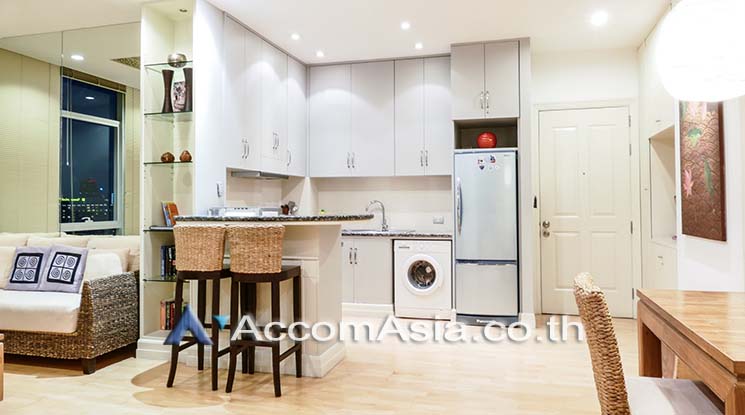  1  1 br Condominium For Sale in Charoen Nakhon ,Bangkok BTS Krung Thon Buri at Baan Sathorn Chaophraya AA17779