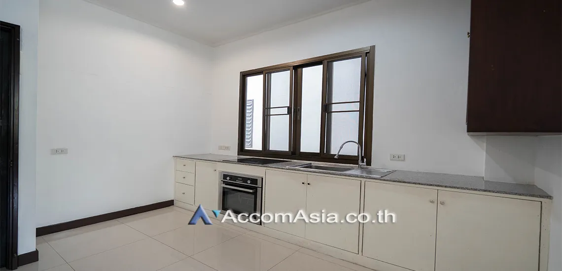 unitHome Office, Pet friendly |  3 Bedrooms  Townhouse For Rent in Sukhumvit, Bangkok  near BTS Phra khanong (AA17790)